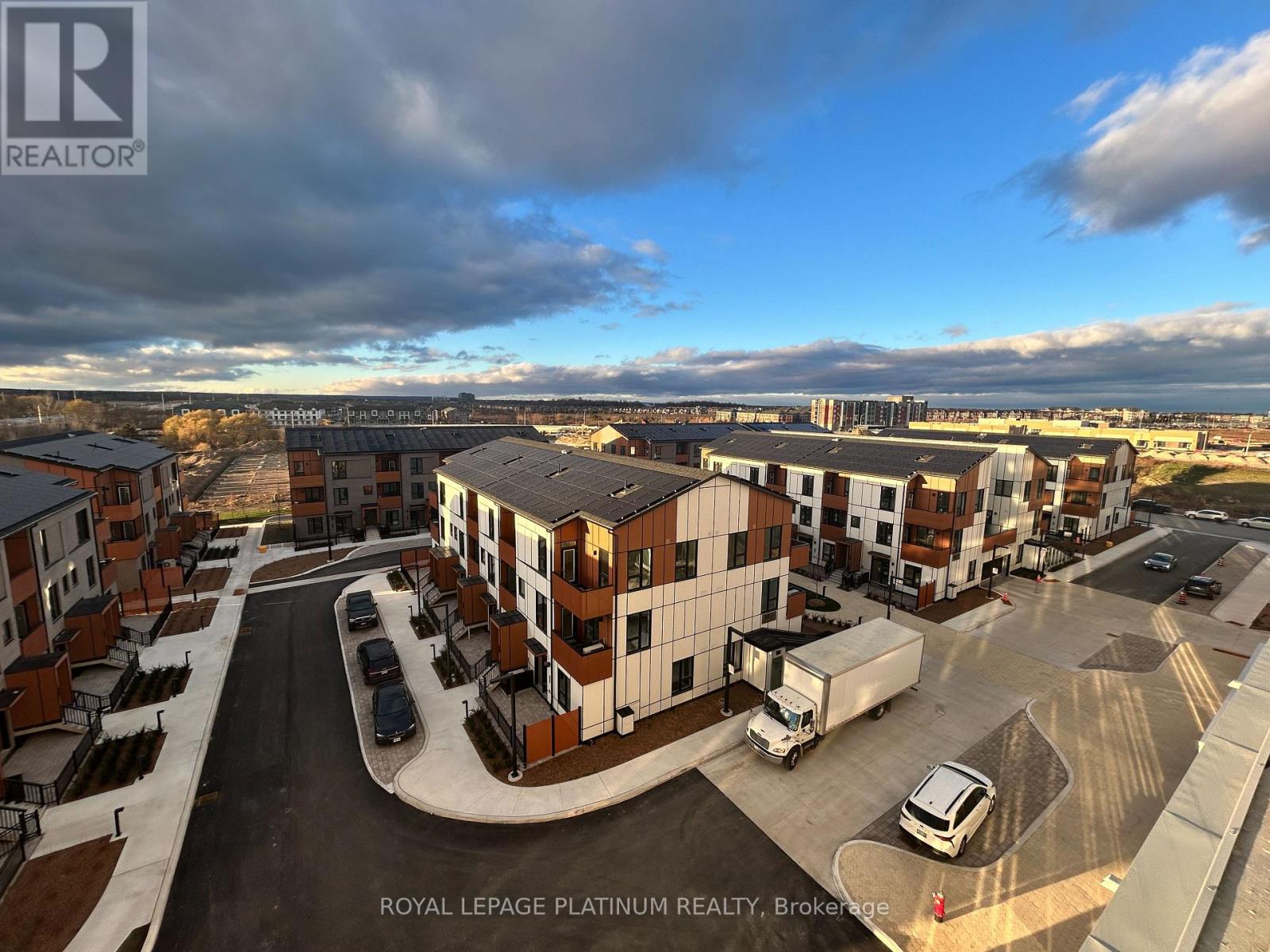 20 All Nations Drive, Brampton, Ontario  L6W 3W8 - Photo 2 - W12563308