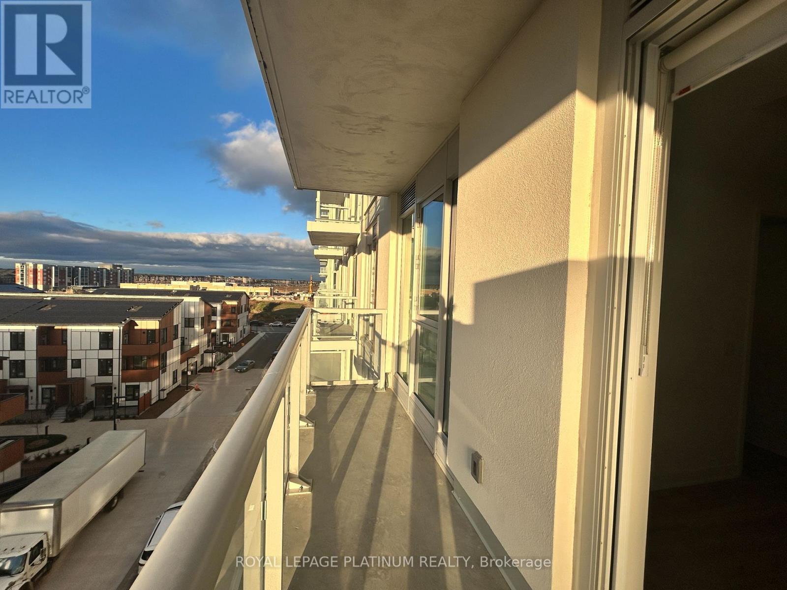 20 All Nations Drive, Brampton, Ontario  L6W 3W8 - Photo 4 - W12563308