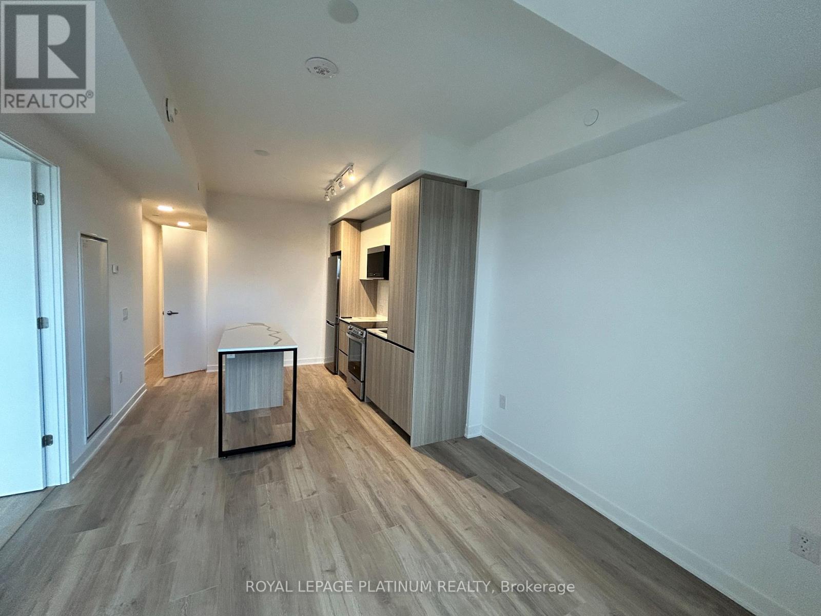 20 All Nations Drive, Brampton, Ontario  L6W 3W8 - Photo 9 - W12563308