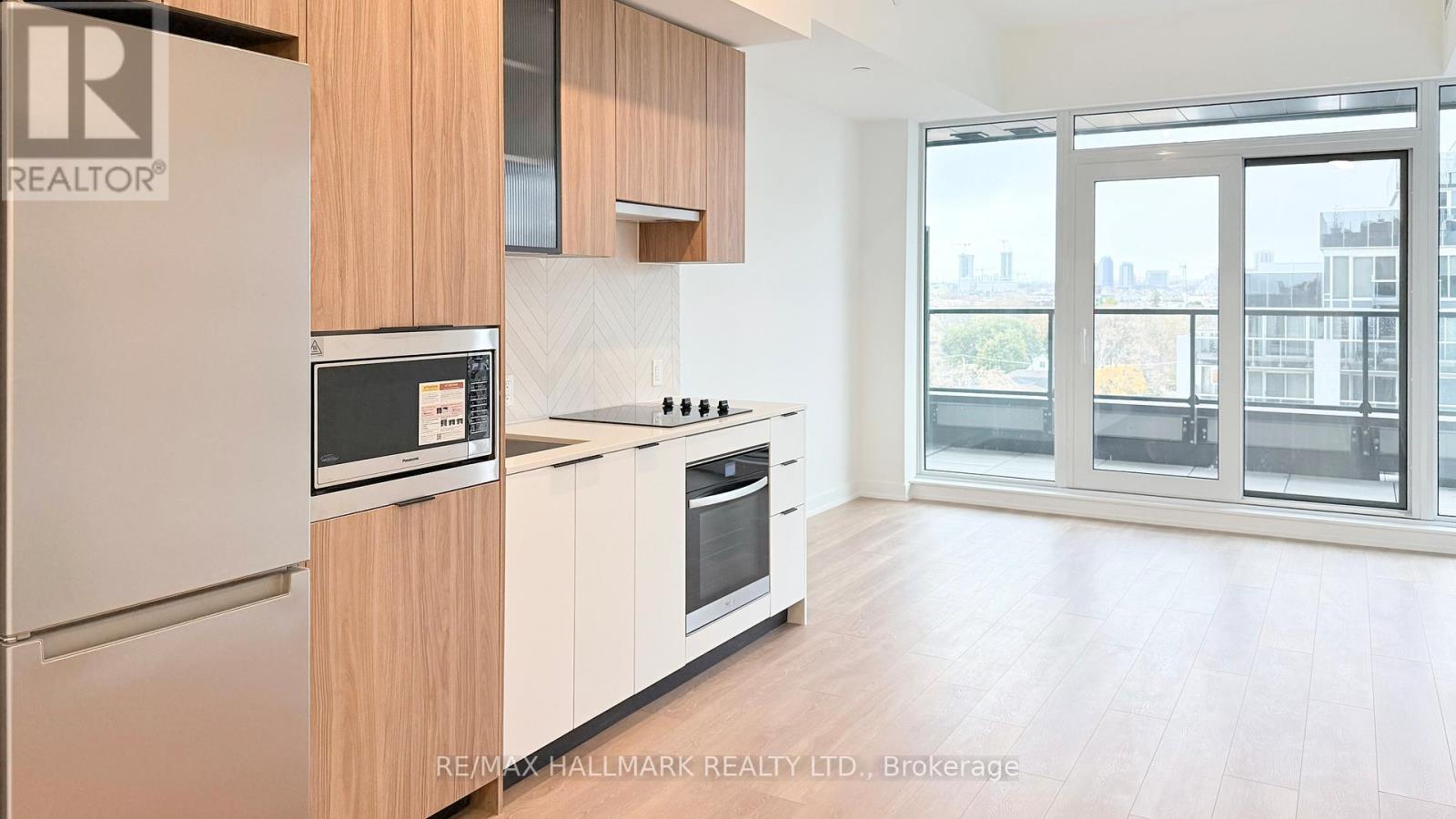 617 - 1037 The Queensway, Toronto, Ontario  M8Z 0C6 - Photo 6 - W12563320