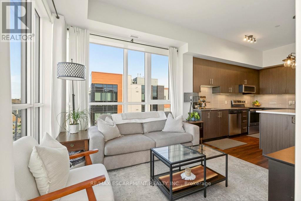 616 - 320 Plains Road E, Burlington, Ontario  L7T 0C1 - Photo 19 - W12563322