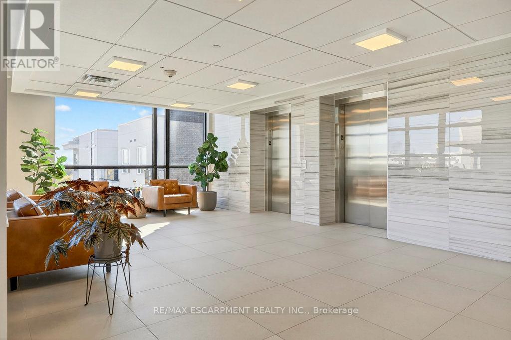 616 - 320 Plains Road E, Burlington, Ontario  L7T 0C1 - Photo 32 - W12563322