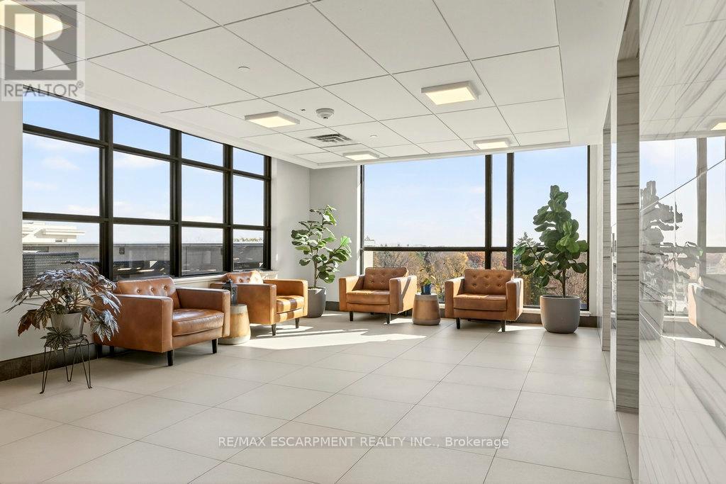 616 - 320 Plains Road E, Burlington, Ontario  L7T 0C1 - Photo 33 - W12563322