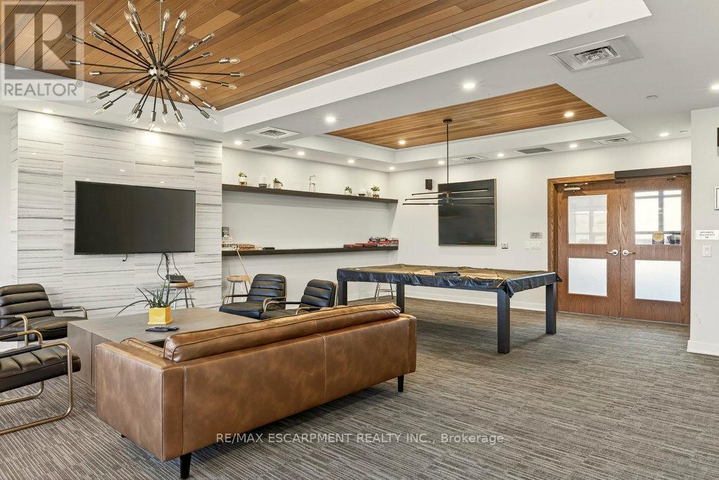 616 - 320 Plains Road E, Burlington, Ontario  L7T 0C1 - Photo 36 - W12563322