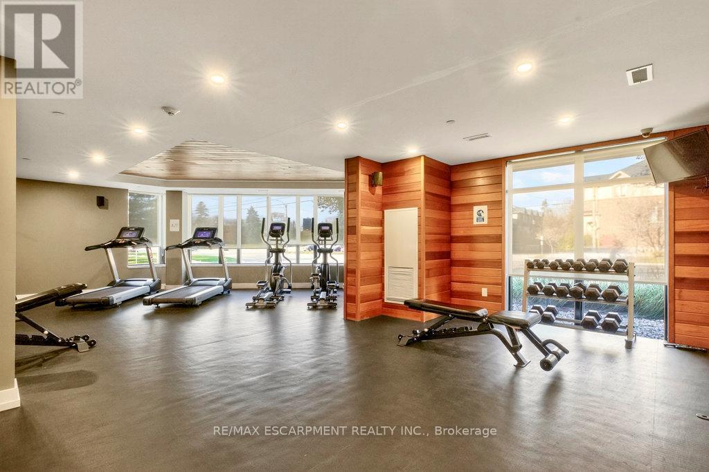 616 - 320 Plains Road E, Burlington, Ontario  L7T 0C1 - Photo 37 - W12563322