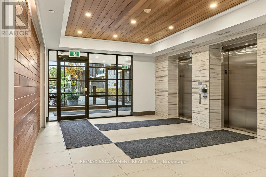 616 - 320 Plains Road E, Burlington, Ontario  L7T 0C1 - Photo 7 - W12563322