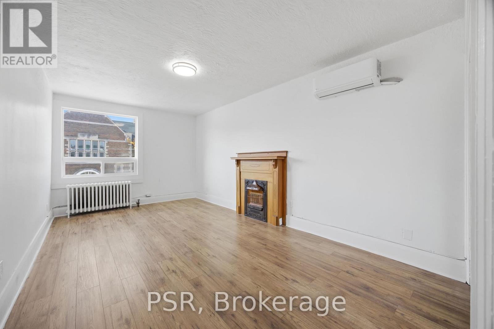 1 - 197 RONCESVALLES AVENUE, Toronto, Ontario