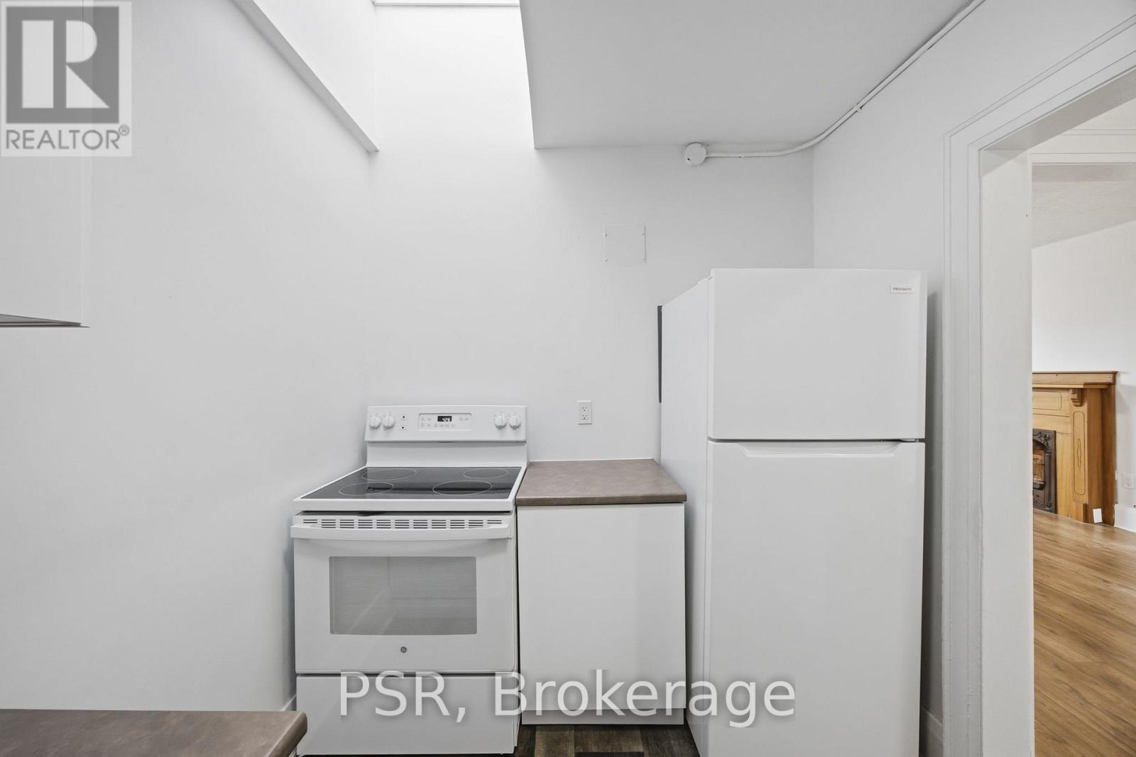 1 - 197 Roncesvalles Avenue, Toronto, Ontario  M6R 2L5 - Photo 4 - W12563360