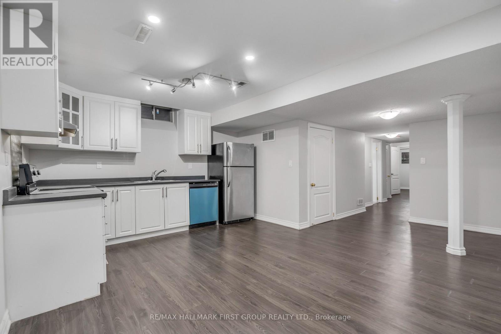 7 Blairmore Terrace, Brampton, Ontario  L6P 3E7 - Photo 14 - W12563380