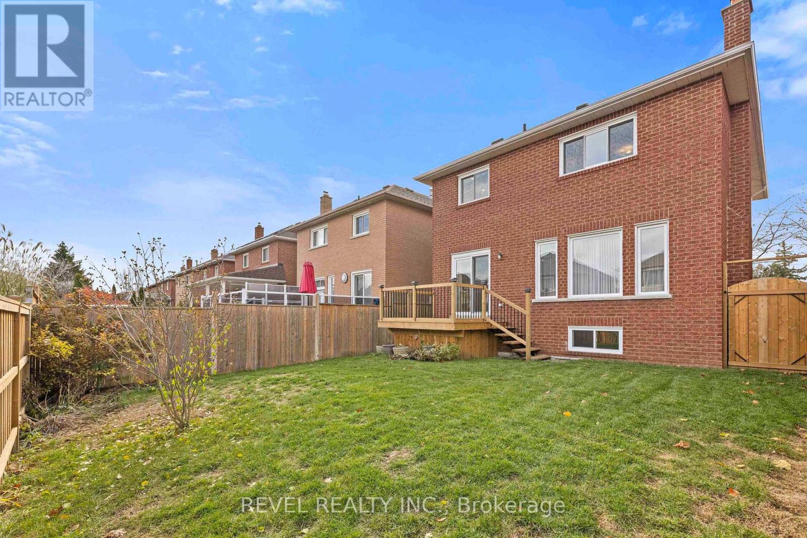 44 Clune Place, Whitby, Ontario  L1R 2C5 - Photo 17 - E12563558