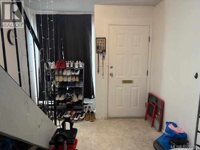 5287 Gertrude St, Port Alberni, British Columbia  V9Y 6L1 - Photo 2 - 1020866