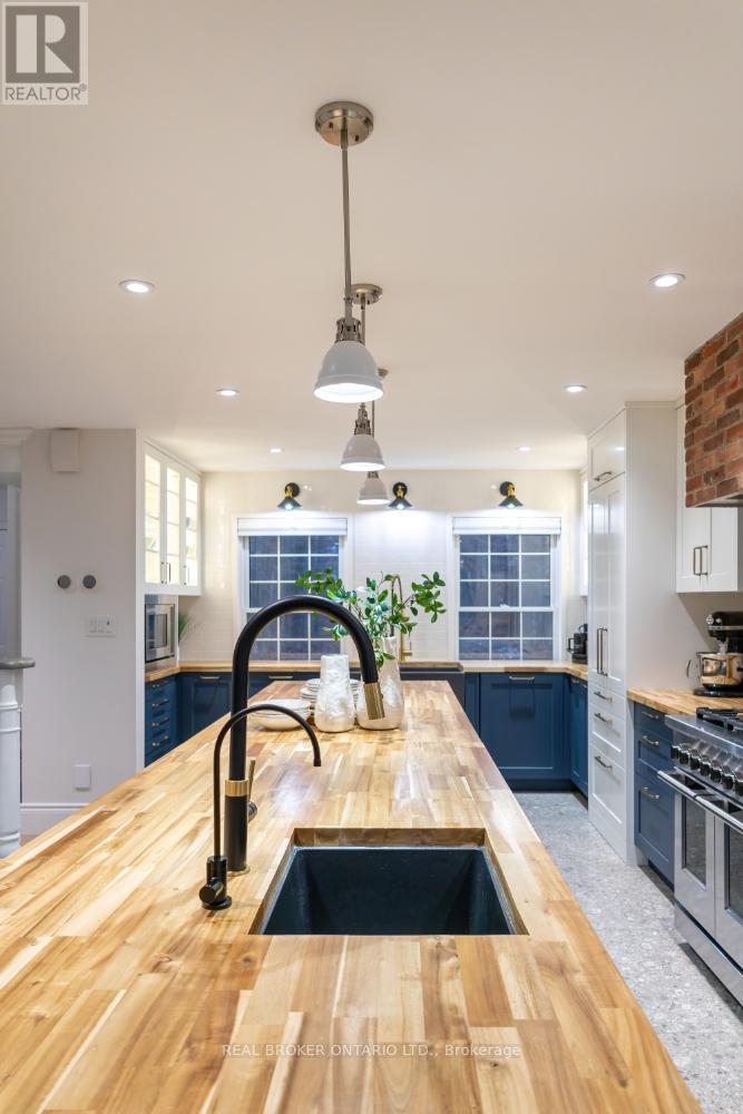 398 Sandy Hook Road, Kawartha Lakes, Ontario  L0A 1K0 - Photo 14 - X12563490