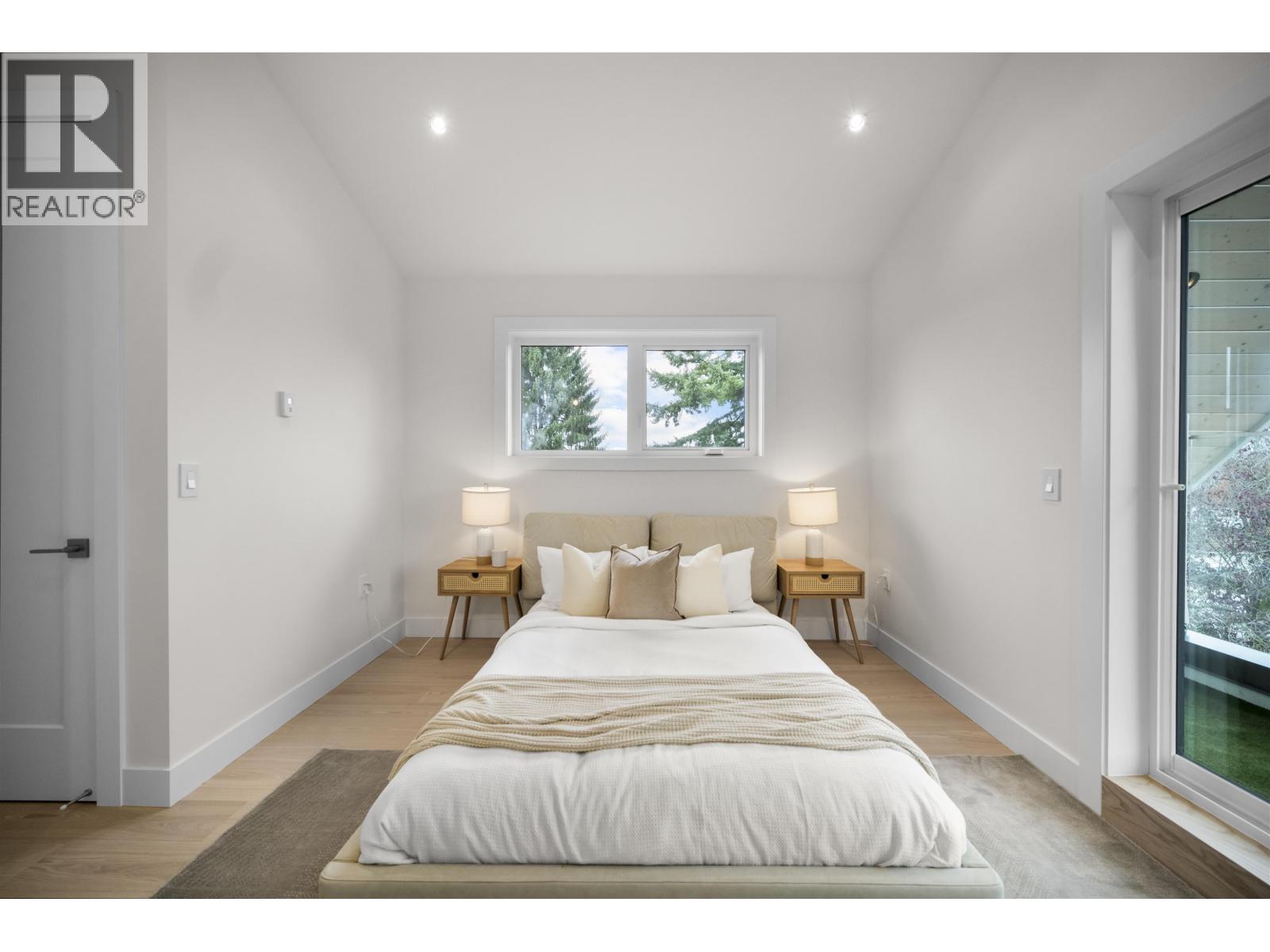 4681 Argyle Street, Vancouver, British Columbia  V5N 3A3 - Photo 12 - R3068820