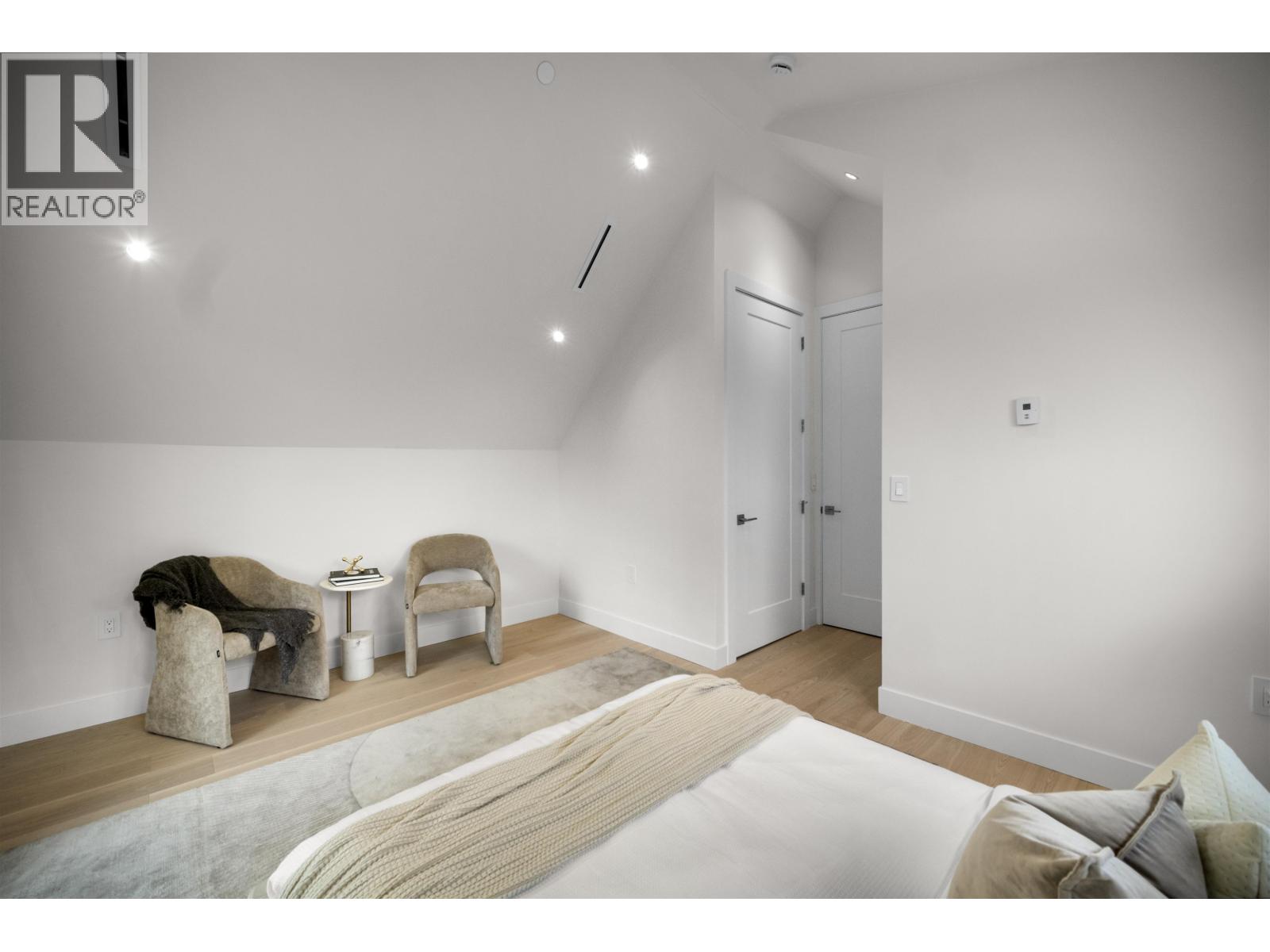 4681 Argyle Street, Vancouver, British Columbia  V5N 3A3 - Photo 13 - R3068820