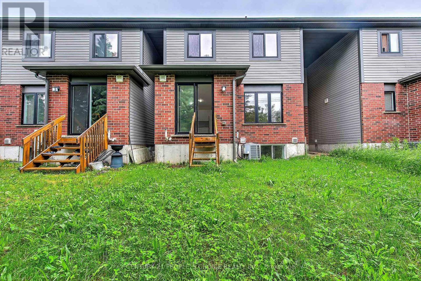 1287 Michael Circle, London East, Ontario  N5C 1R1 - Photo 32 - X12563306