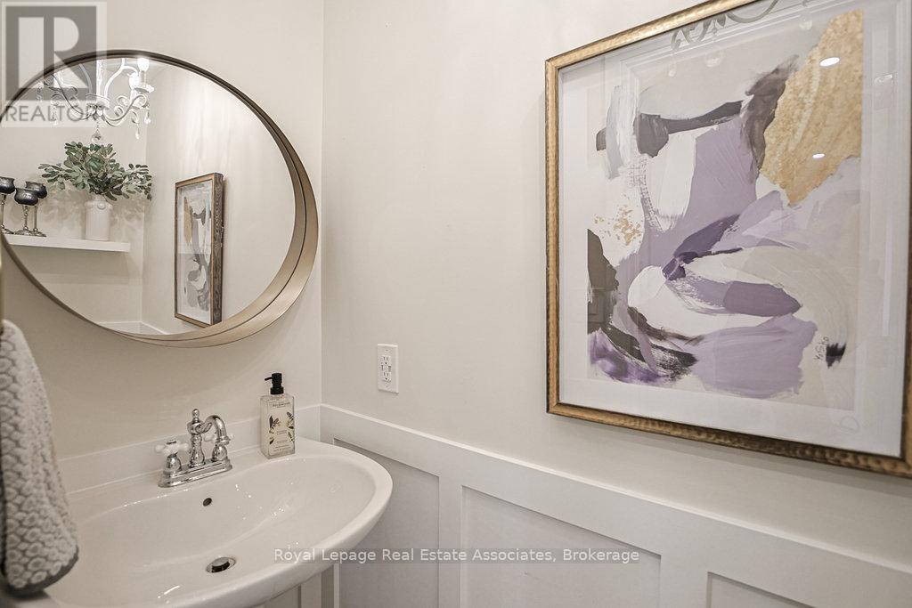 12 Valley Ridge Lane, Hamilton, Ontario  L8N 2Z7 - Photo 18 - X12563362