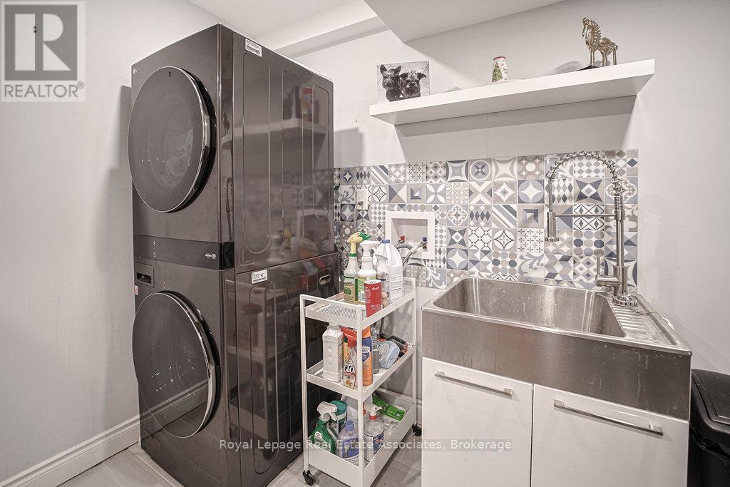 12 Valley Ridge Lane, Hamilton, Ontario  L8N 2Z7 - Photo 44 - X12563362