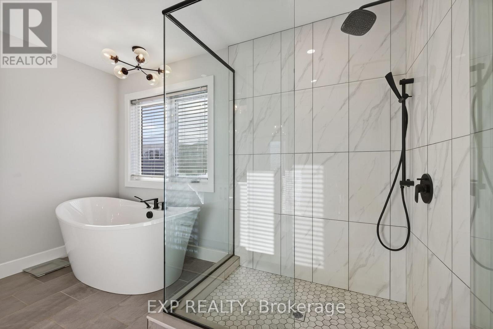 11 Hayes Street, London South, Ontario  N5Z 0A5 - Photo 26 - X12563472