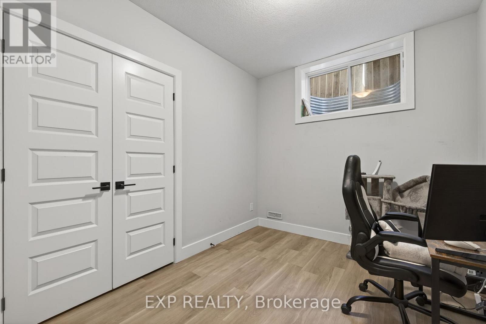 11 Hayes Street, London South, Ontario  N5Z 0A5 - Photo 35 - X12563472