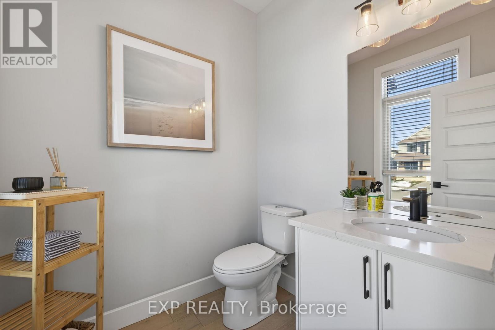 11 Hayes Street, London South, Ontario  N5Z 0A5 - Photo 8 - X12563472