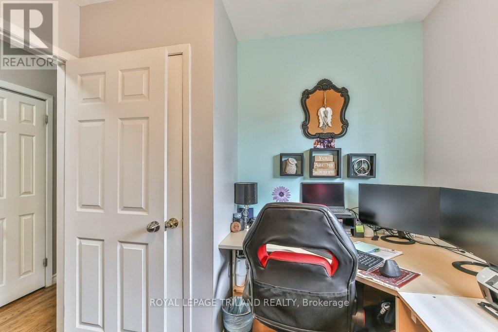 15 Talavera Crescent, London East, Ontario  N5V 1K7 - Photo 21 - X12563552