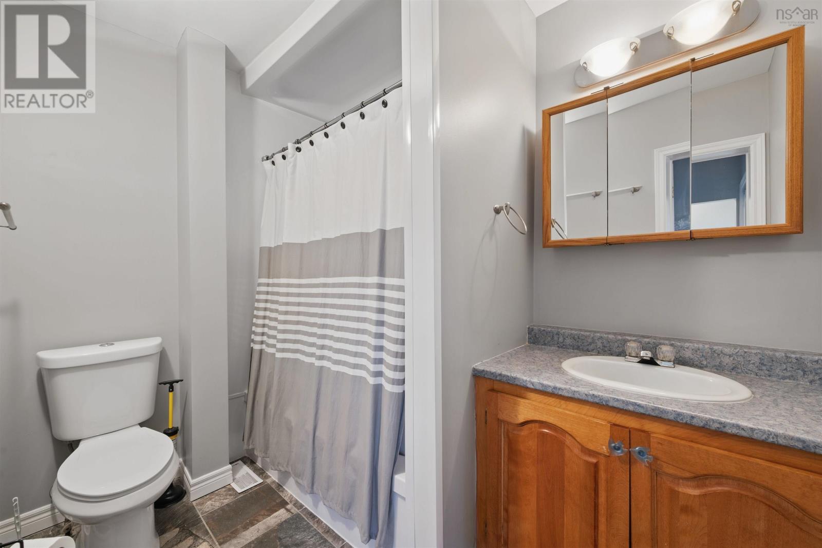 5526 Charles Street, Halifax, Nova Scotia  B3K 1K2 - Photo 13 - 202528195