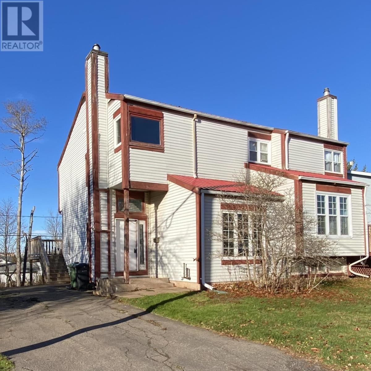 4 Hutchinson Court, Charlottetown, Prince Edward Island  C1A 9H7 - Photo 1 - 202526208