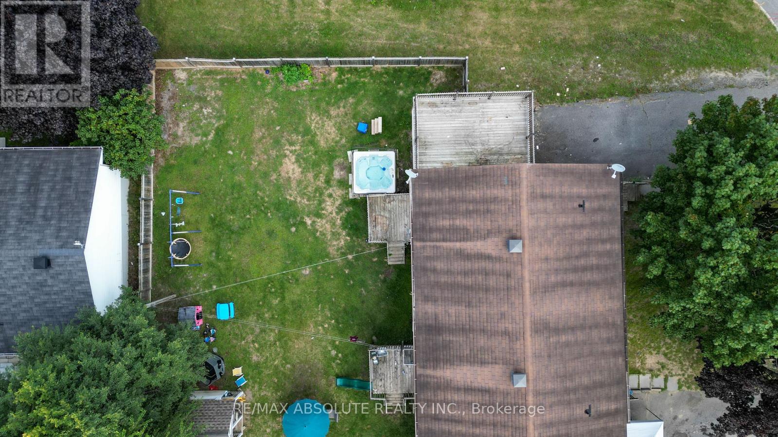 294 Therese Avenue, Clarence-Rockland, Ontario  K4K 1G9 - Photo 26 - X12563442