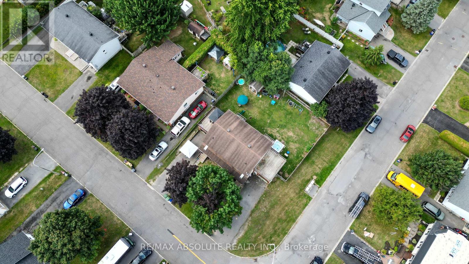 294 Therese Avenue, Clarence-Rockland, Ontario  K4K 1G9 - Photo 27 - X12563442