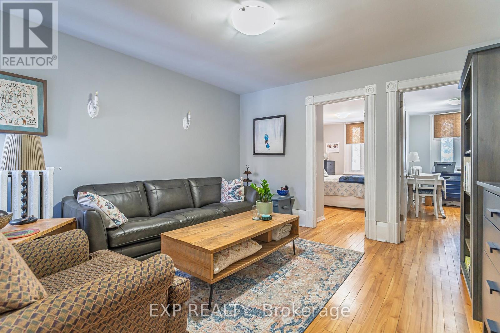 3 - 52 St Andrew Street, Ottawa, Ontario  K1N 5E9 - Photo 3 - X12563508