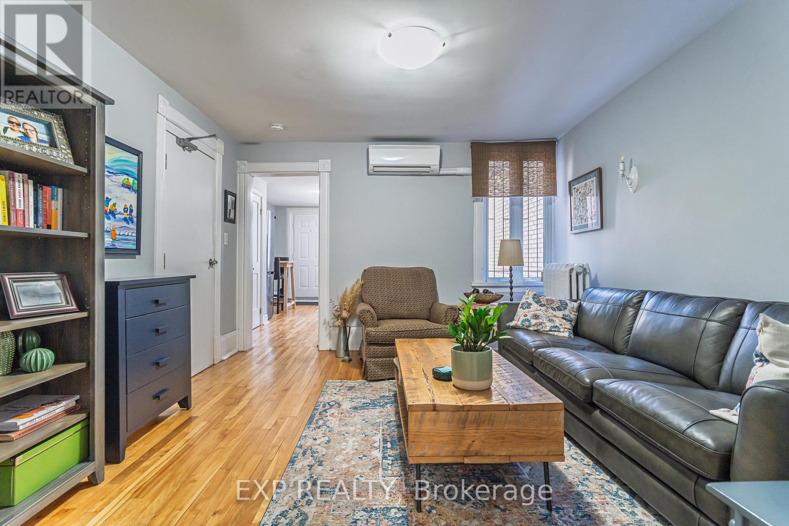 3 - 52 St Andrew Street, Ottawa, Ontario  K1N 5E9 - Photo 4 - X12563508