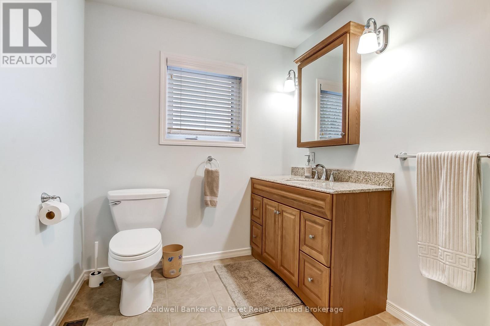 1 Duncan Street, Norfolk, Ontario  N0E 1T0 - Photo 28 - X12563444