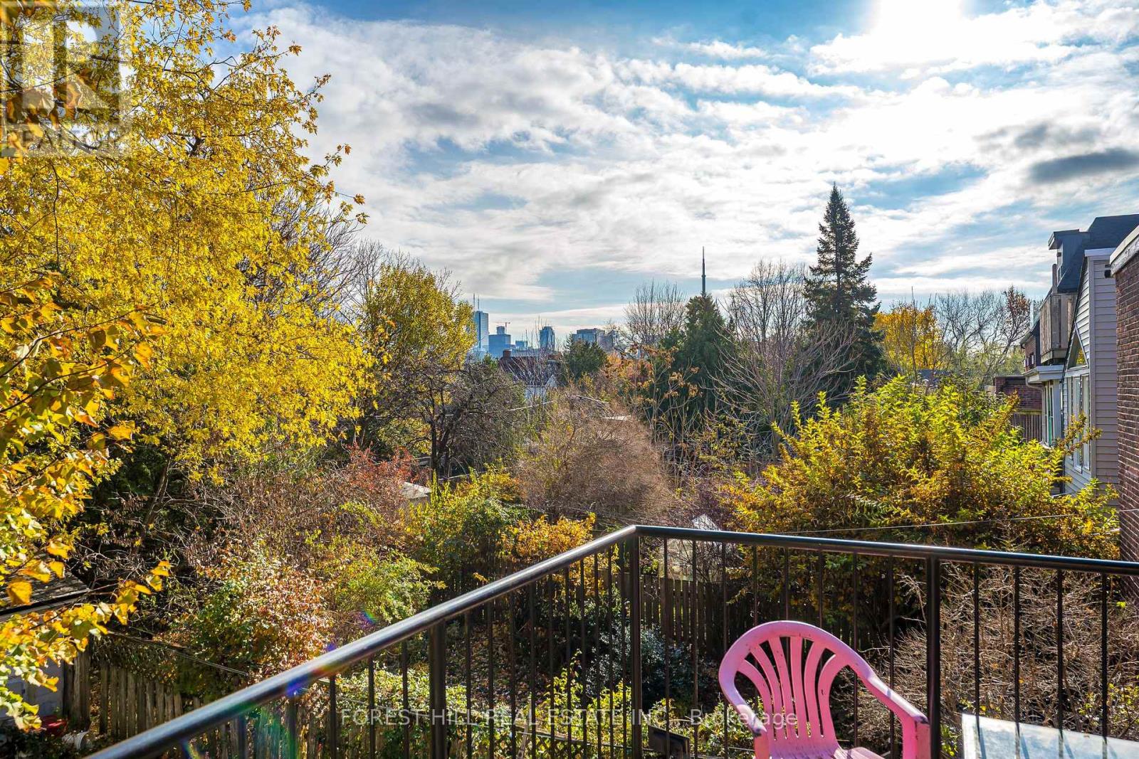 Upper - 211 Brunswick Avenue, Toronto, Ontario M5S 2M4 - Photo 3 - C12540552