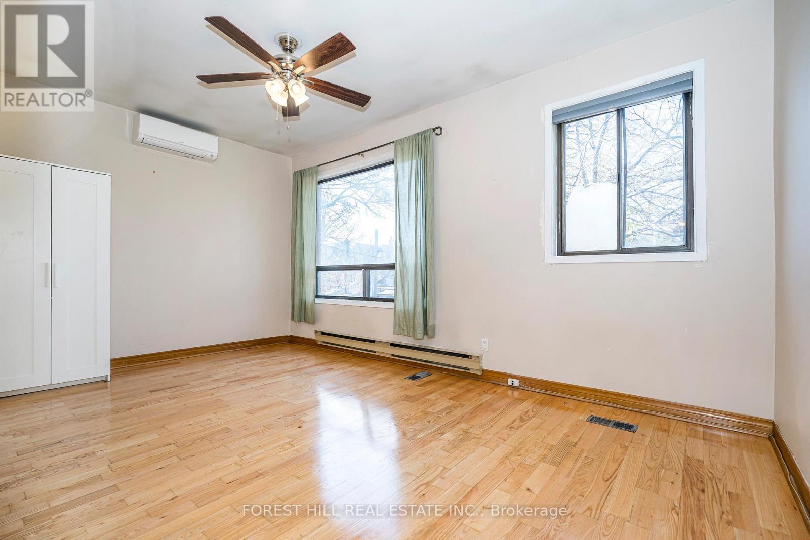 Upper - 211 Brunswick Avenue, Toronto, Ontario M5S 2M4 - Photo 7 - C12540552