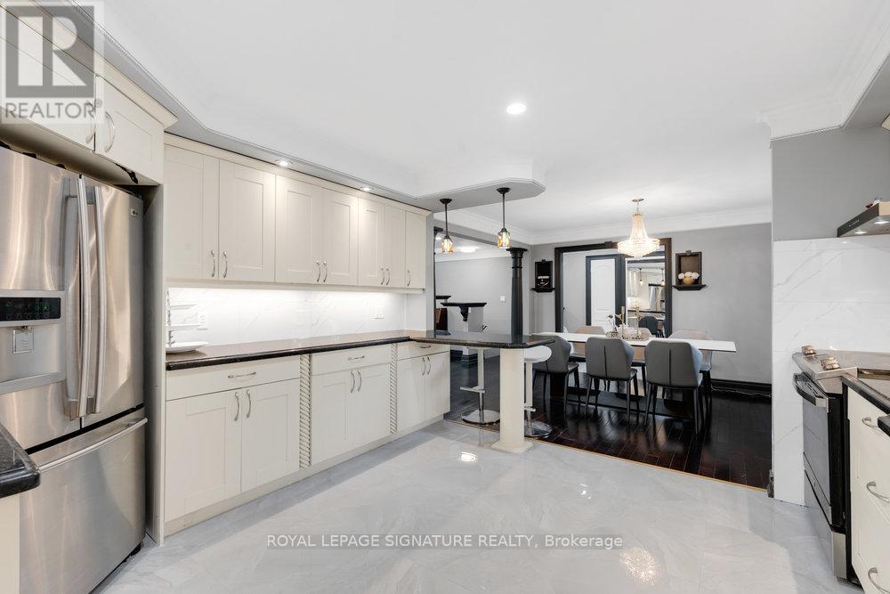 23 Burnview Crescent, Toronto, Ontario  M1H 1B4 - Photo 15 - E12562398