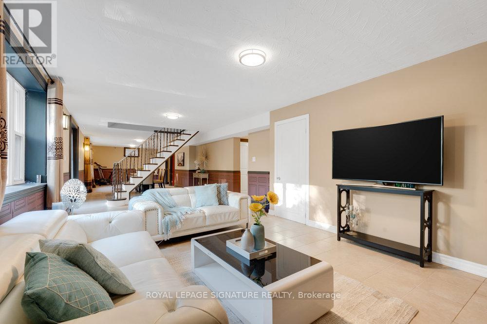 23 Burnview Crescent, Toronto, Ontario  M1H 1B4 - Photo 25 - E12562398