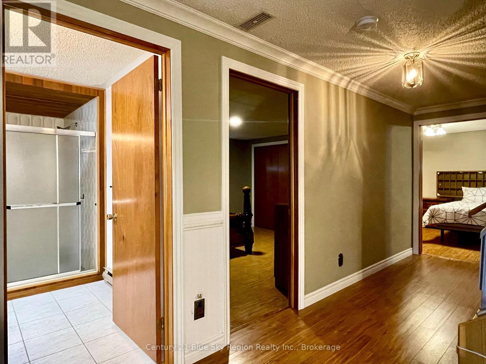 405 Mageau Street, West Nipissing, Ontario  P2B 3G2 - Photo 24 - X12563572