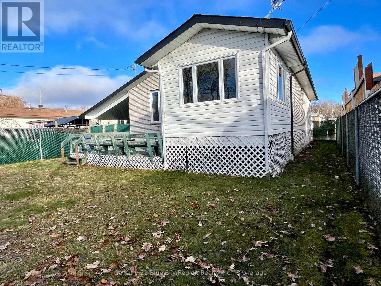 405 Mageau Street, West Nipissing, Ontario  P2B 3G2 - Photo 34 - X12563572