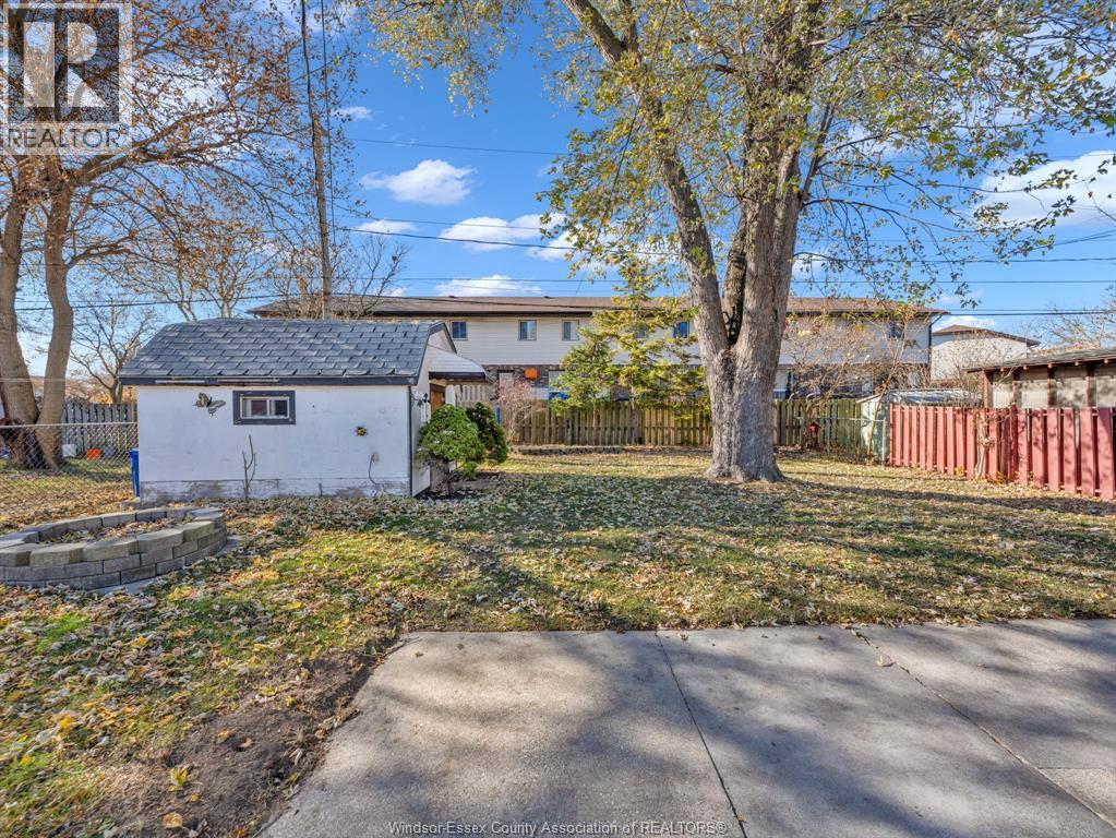 2769 Norman Road, Windsor, Ontario N8T 1T2 - Photo 29 - 25029281