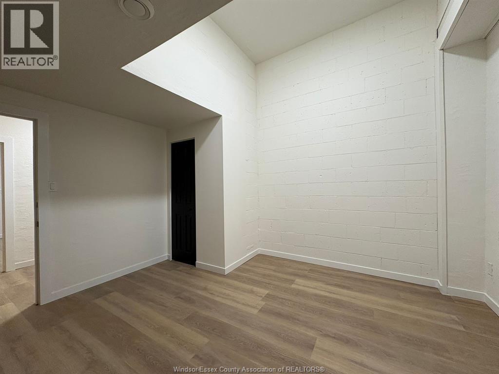 1374 WYANDOTTE STREET East Unit# REAR, Windsor, Ontario