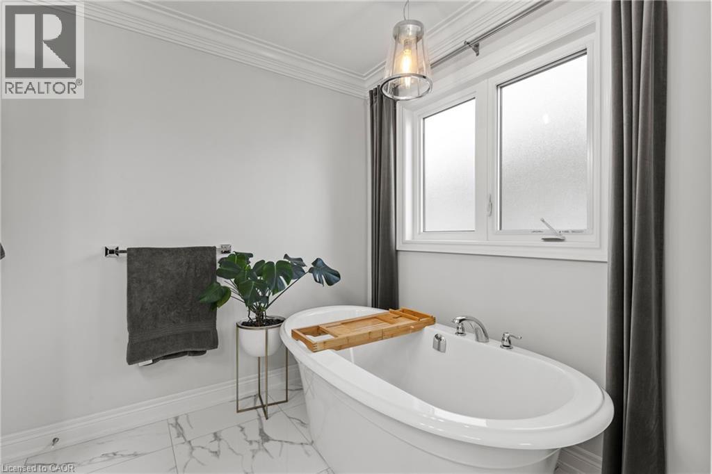 202 South Pelham Road, Welland, Ontario  L3C 0E7 - Photo 22 - 40789620