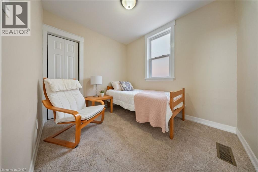 23 Wexford Avenue N, Hamilton, Ontario  L8H 4M2 - Photo 11 - 40787455