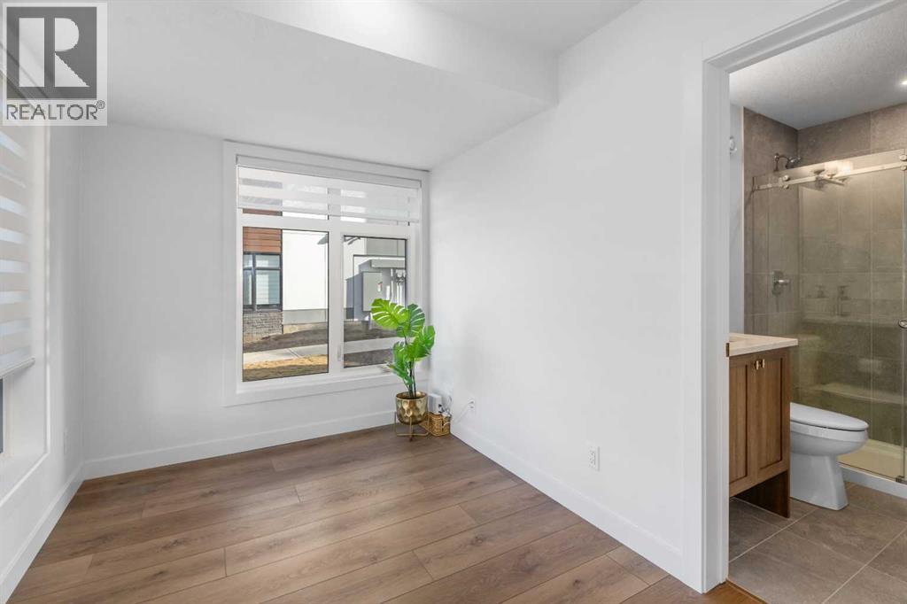 8305 8 Avenue Sw, Calgary, Alberta  T3H 0C3 - Photo 4 - A2266099