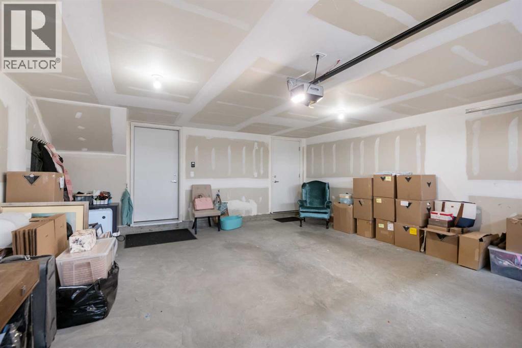 8305 8 Avenue Sw, Calgary, Alberta  T3H 0C3 - Photo 34 - A2266099