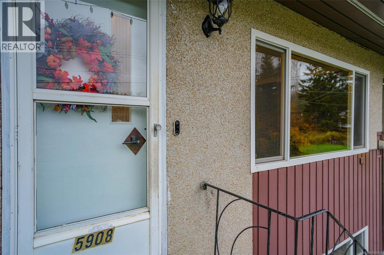 5908 Becker Pl, Port Alberni, British Columbia V9Y 8R7 - Photo 6 - 1020579