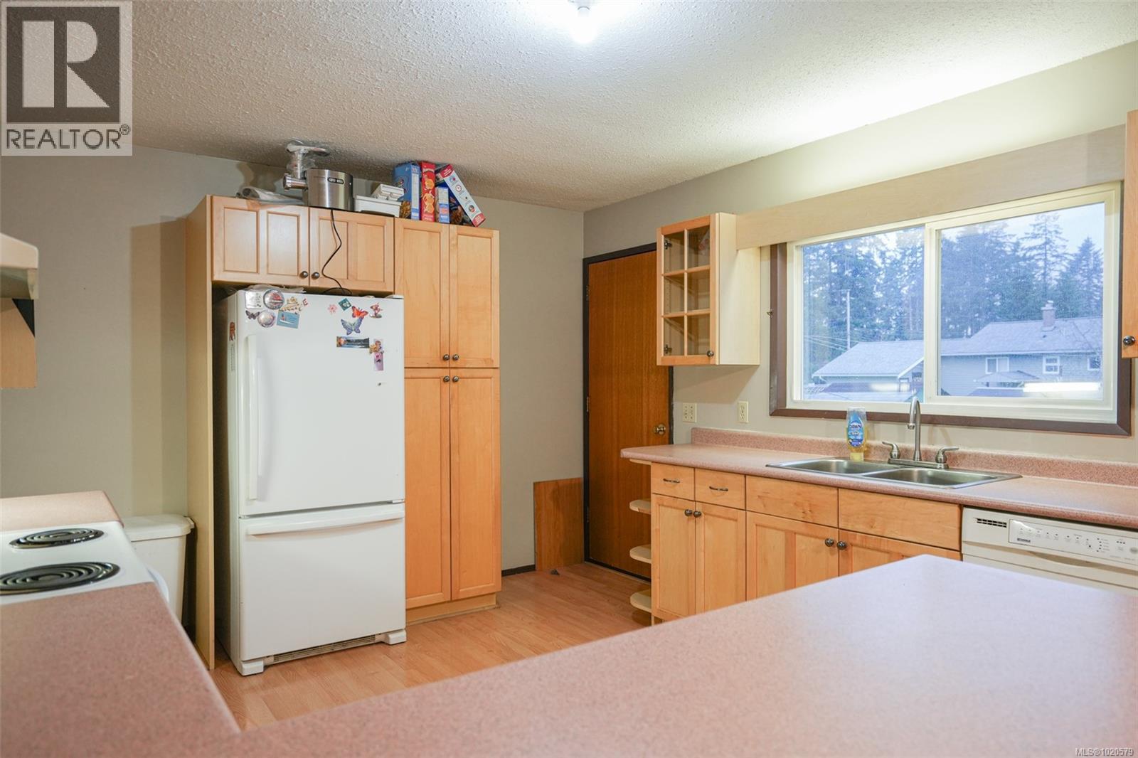 5908 Becker Pl, Port Alberni, British Columbia V9Y 8R7 - Photo 16 - 1020579