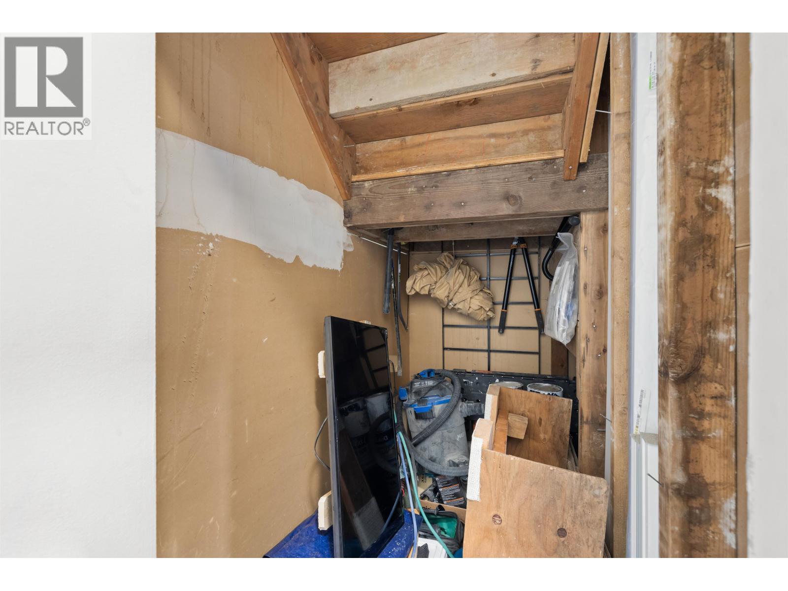 1998 Purcell Way, North Vancouver, British Columbia  V7J 3K3 - Photo 31 - R3068931