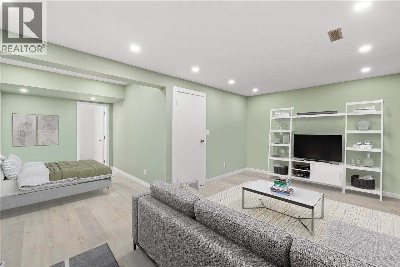 1998 Purcell Way, North Vancouver, British Columbia  V7J 3K3 - Photo 27 - R3068931