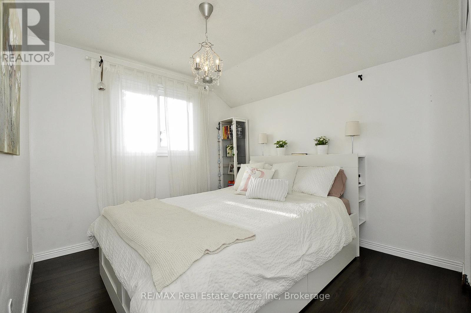 427 Bankside Crescent S, Kitchener, Ontario  N2N 3E5 - Photo 23 - X12563538