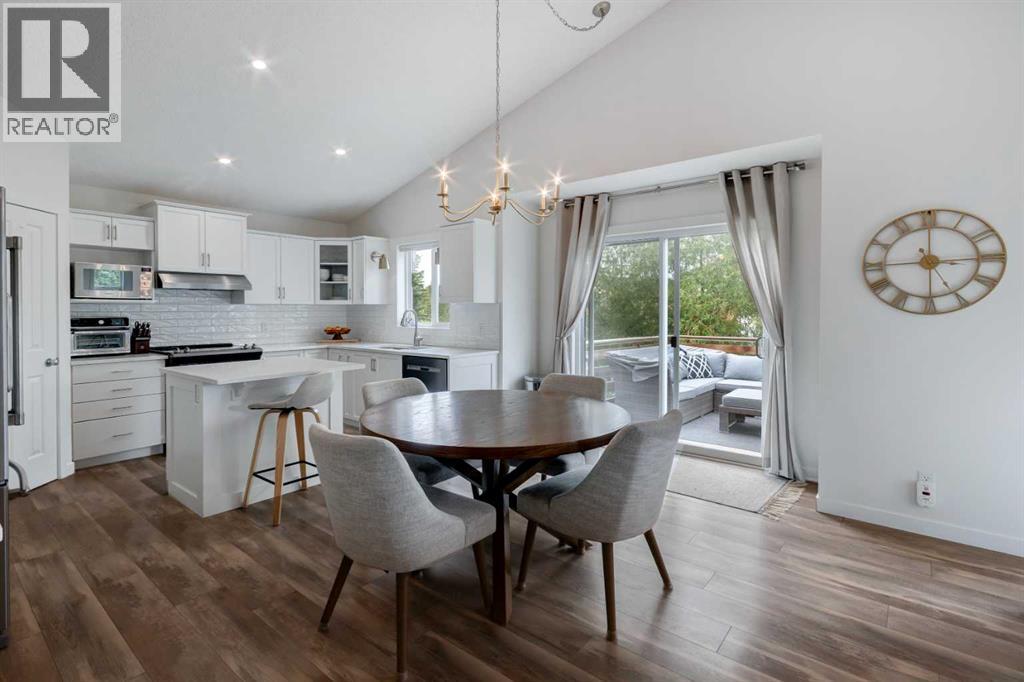 120 West Creek Close, Chestermere, Alberta  T1X 1M2 - Photo 7 - A2264919